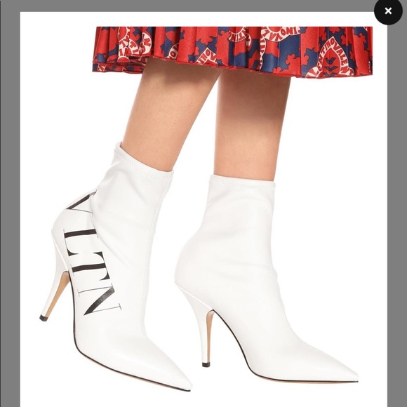vltn sock boot